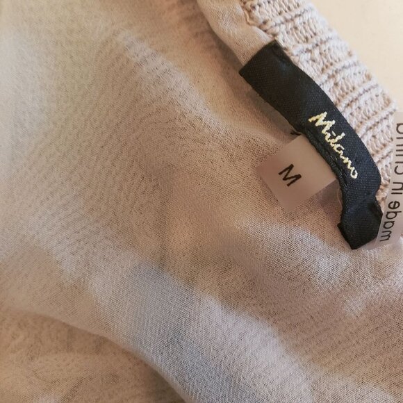 Milano Sweater size Medium lace up back chiffon lined  very light gray - Picture 7 of 9